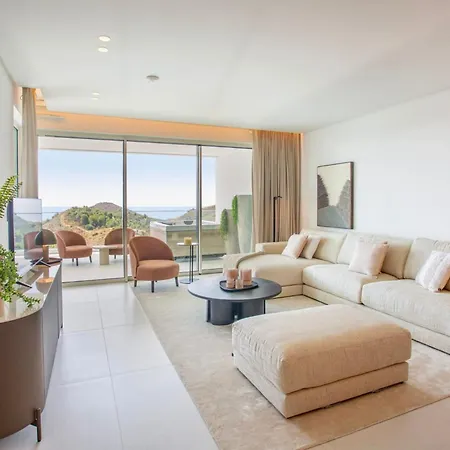 Appartement Luxury With Jacuzzi Marbellac