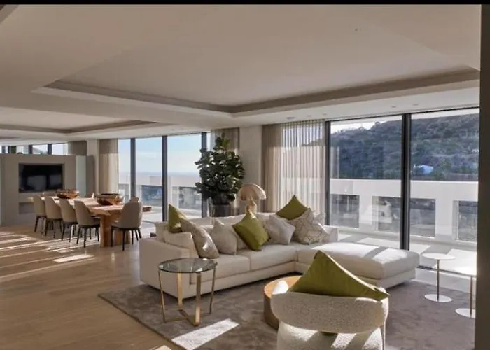 Luxury With Jacuzzi Marbella