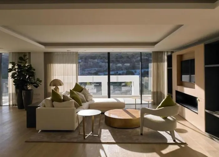 Luxury With Jacuzzi * Marbella