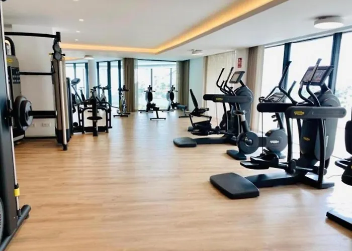 Luxury With Jacuzzi *