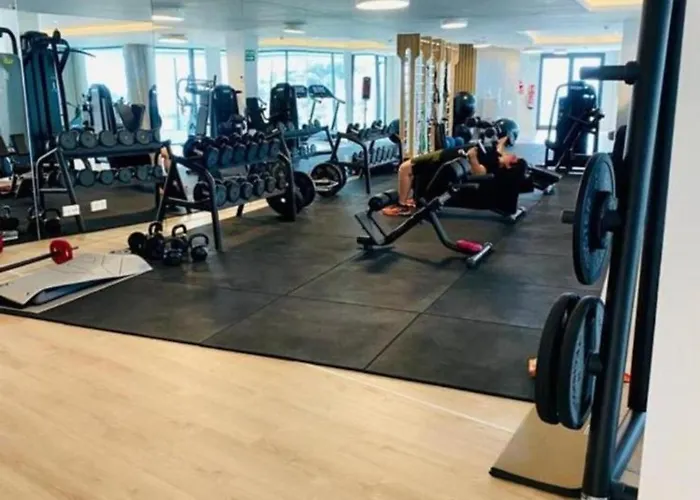 Апартаменти Luxury With Jacuzzi *