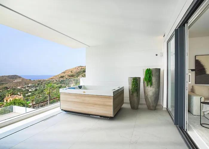 Luxury With Jacuzzi Lejlighed